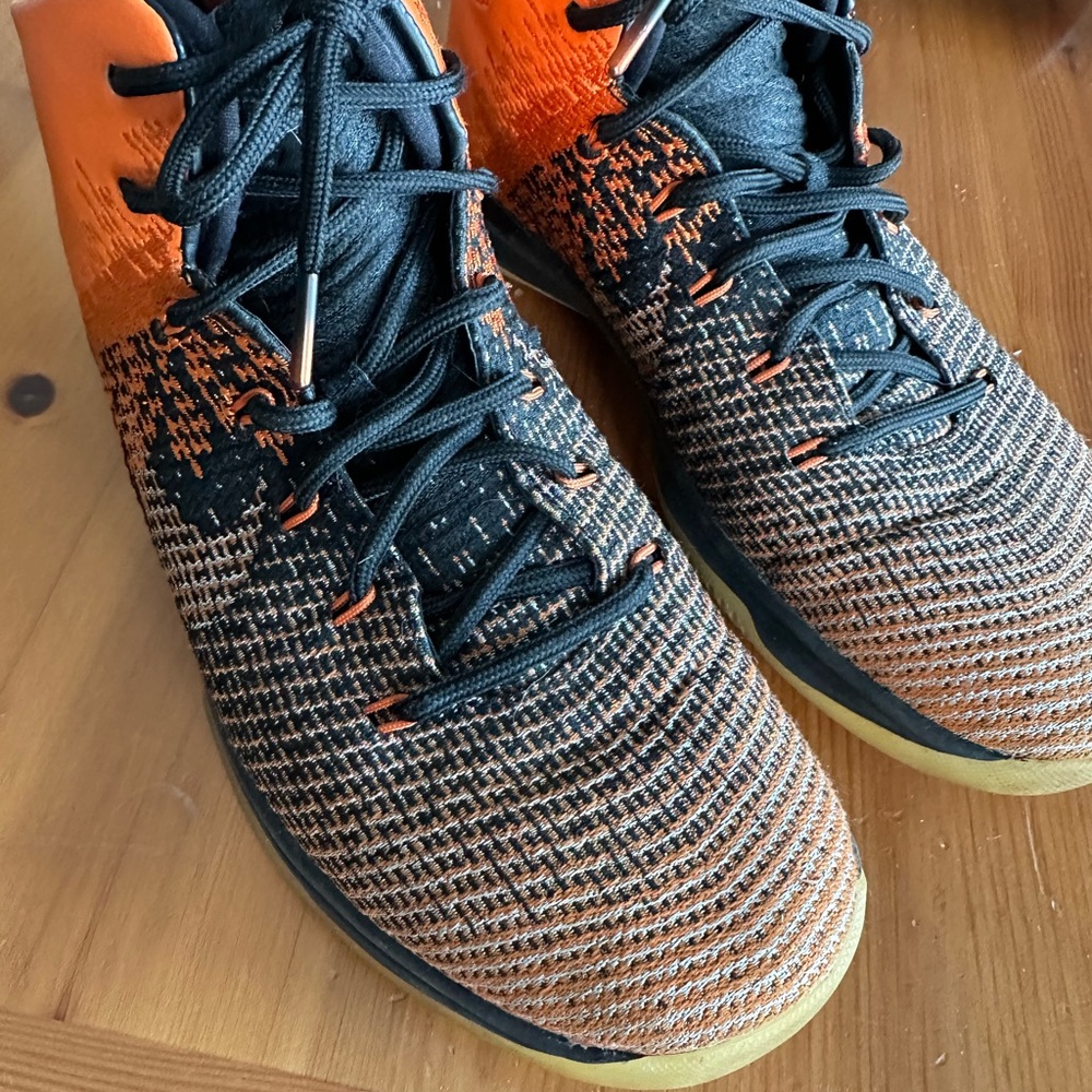 Nike, Men’s Air Jordan shattered backboard orange basketball shoes